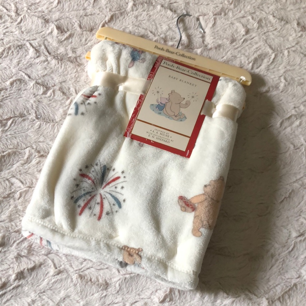 Plush Winnie the Pooh Patriotic Baby Blanket - Cream